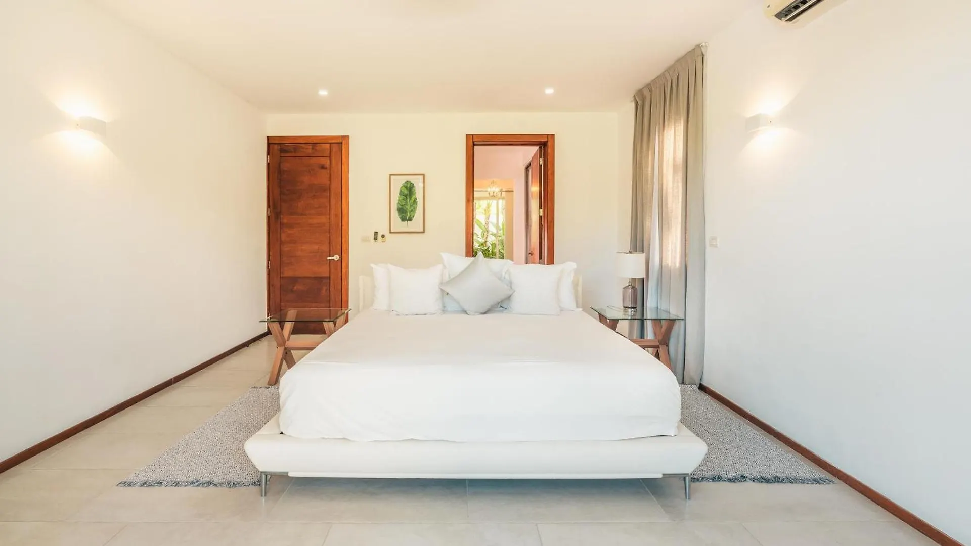 Luxurious And Modern Villa With Pool At Yarari Punta Cana Dominicaanse Republiek