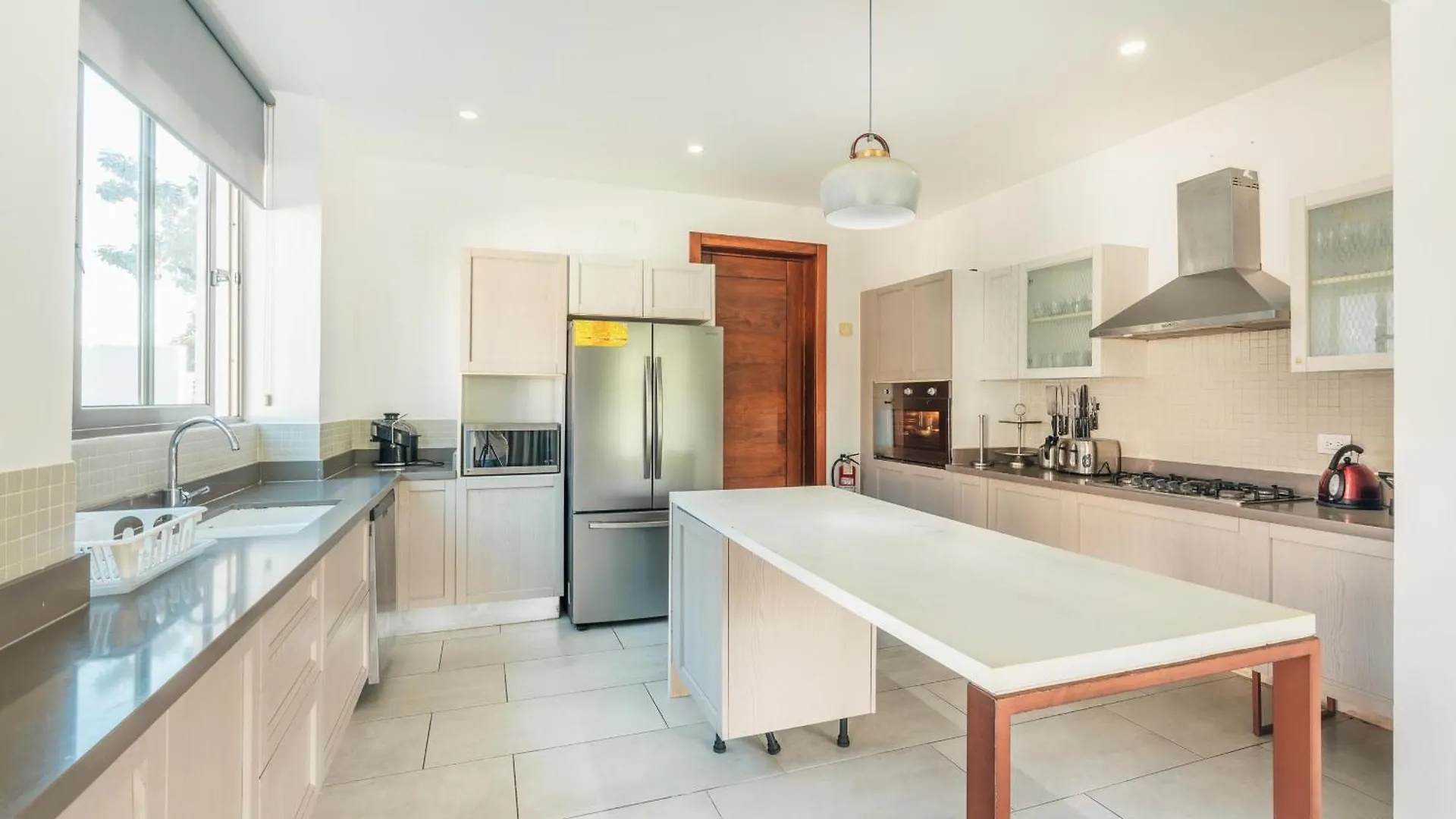 Luxurious And Modern Villa With Pool At Yarari Punta Cana